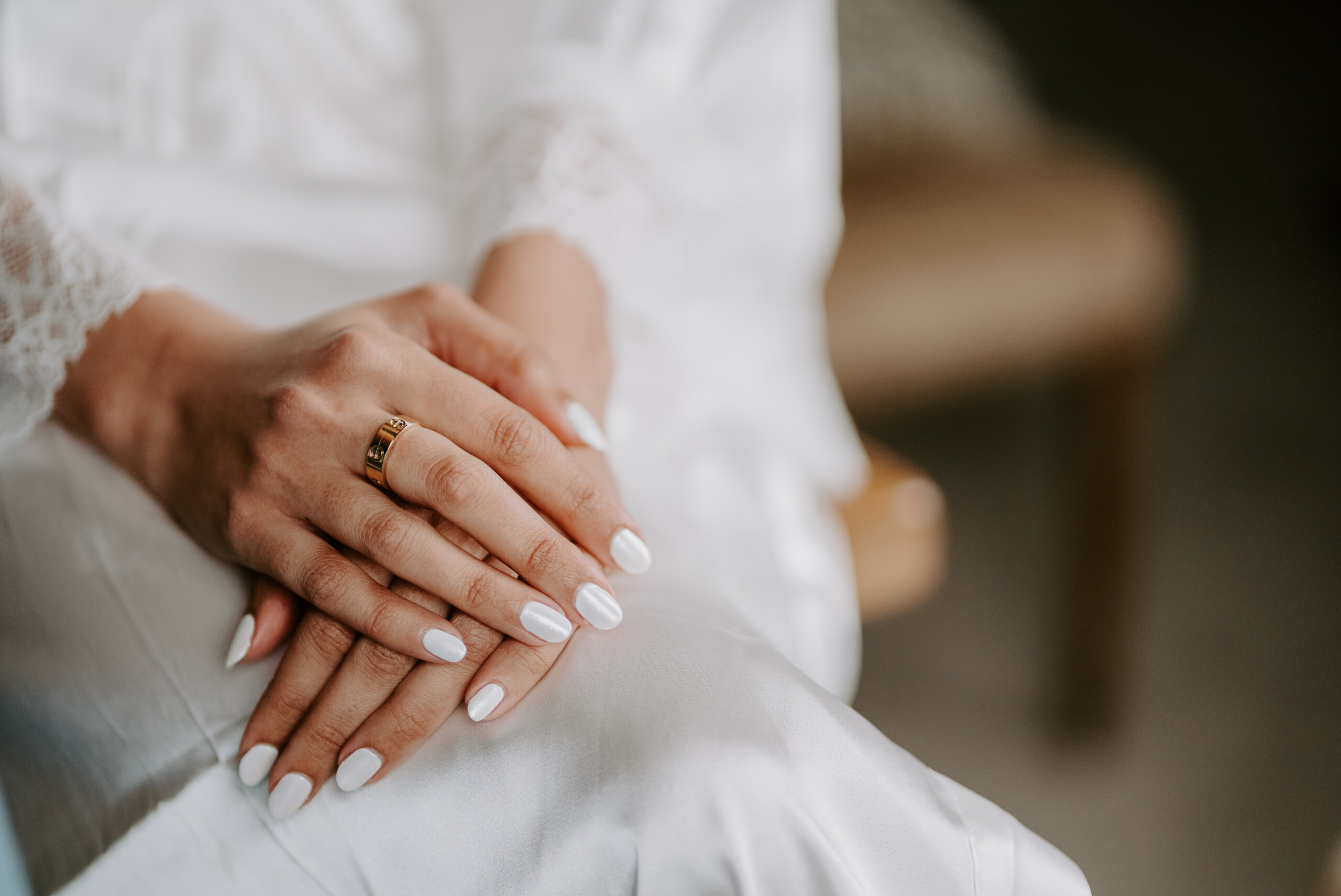 Bridal prep at Avington Park